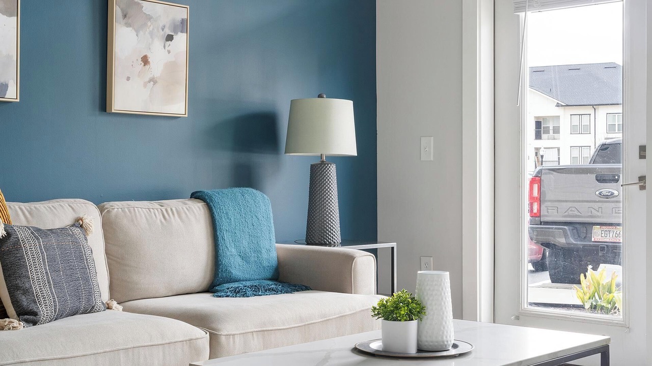 Photo of Livingroom in Mableton