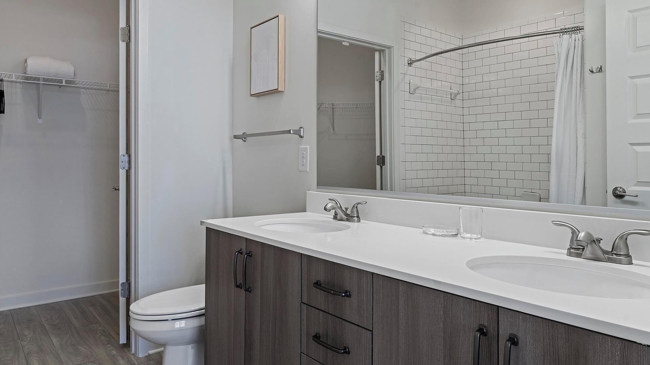 Photo of Bathroom in Mableton