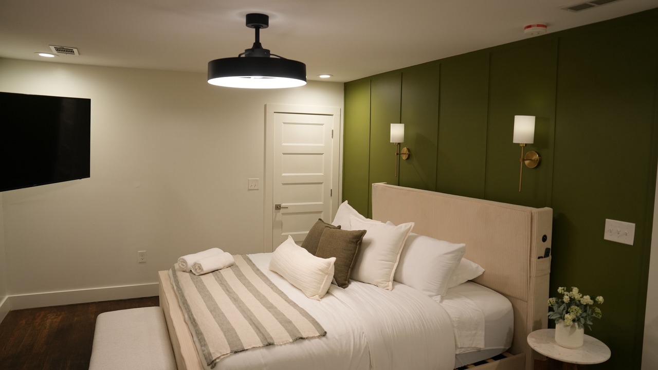 Photo of Bedroom in Gresham Park