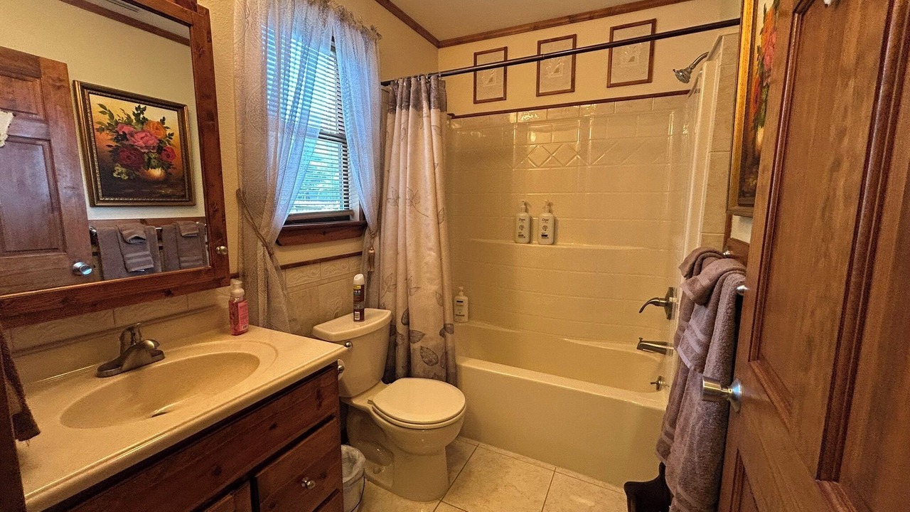 Photo of Bathroom in Ono Island