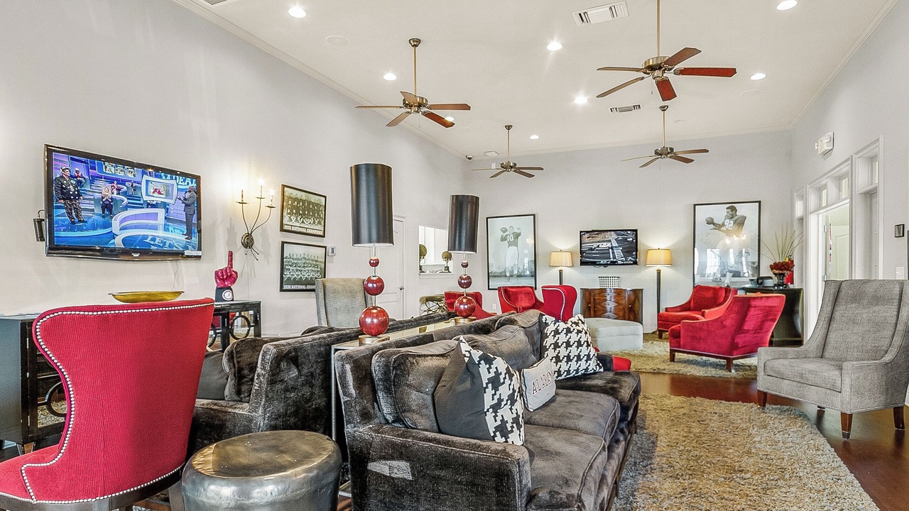 Photo of Livingroom in Tuscaloosa