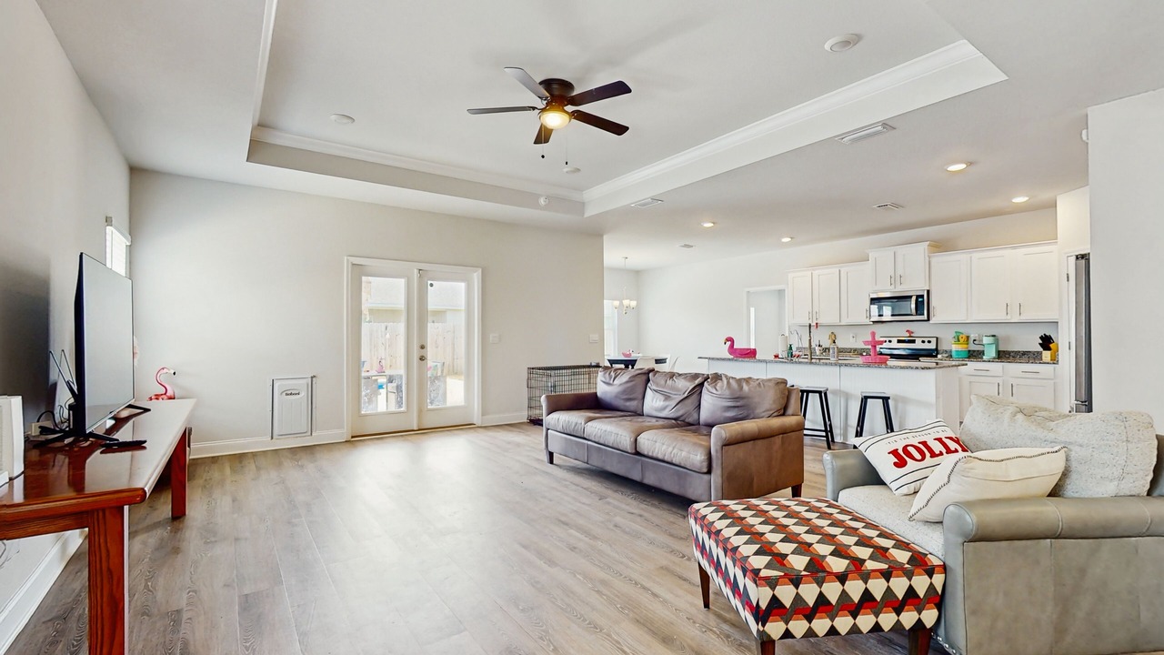 Photo of Livingroom in Foley