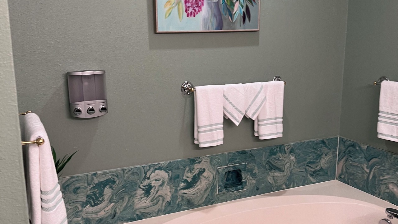Photo of Bathroom in Central City