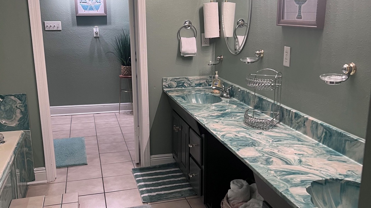 Photo of Bathroom in Central City