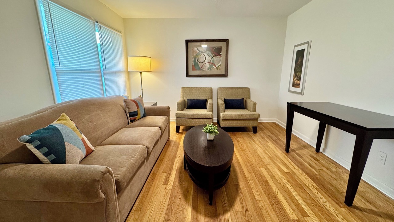 Photo of Livingroom in Perry