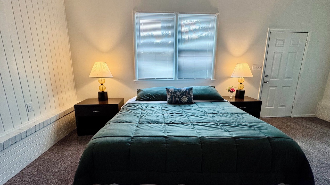 Photo of Bedroom in Perry
