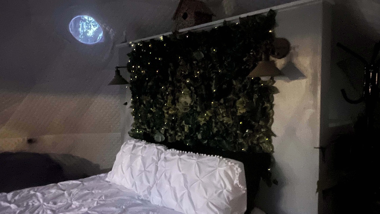 Photo of Bedroom in Crescent City