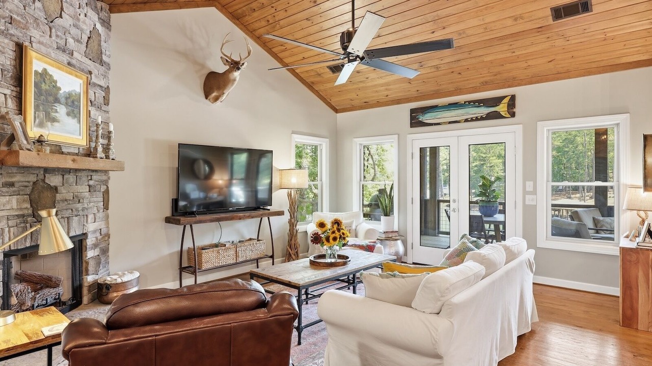 Photo of Livingroom in Pleasure Point