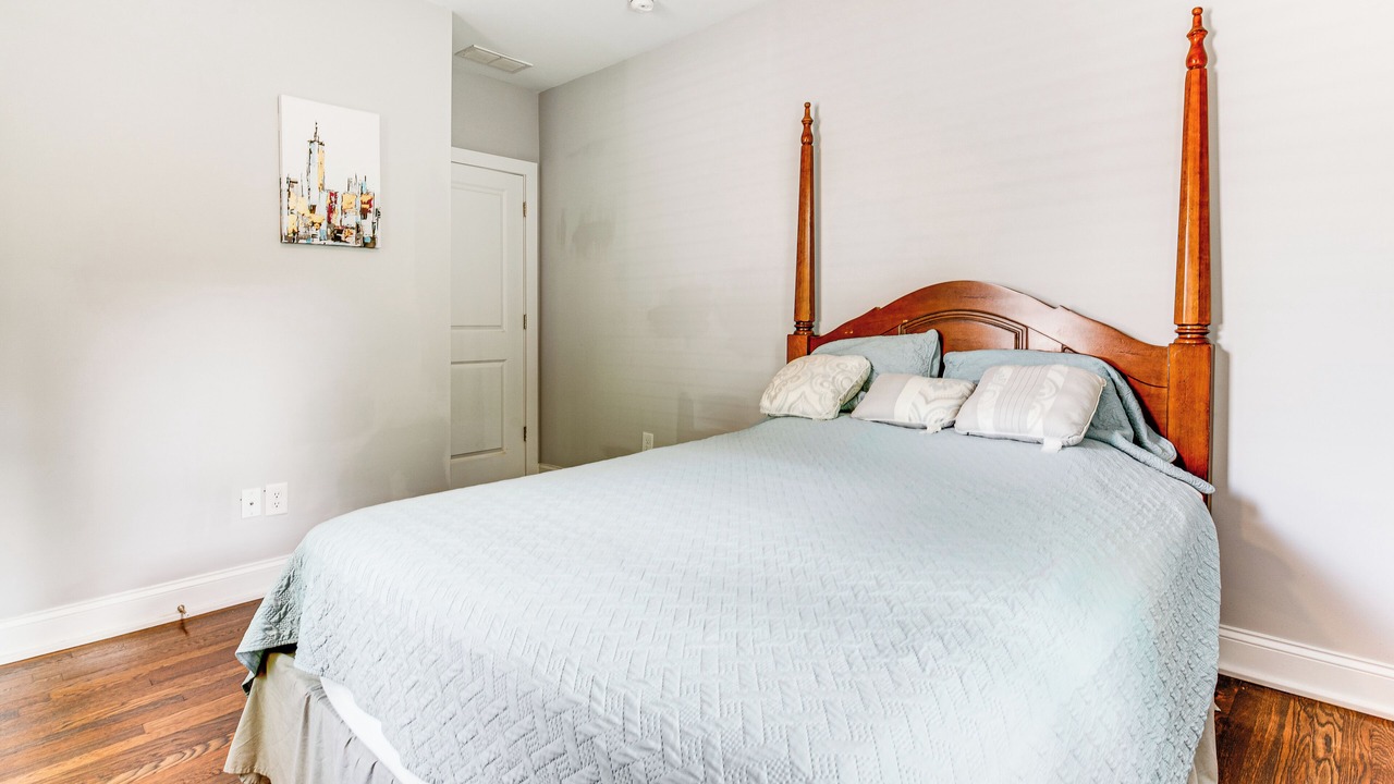 Photo of Bedroom in Westview
