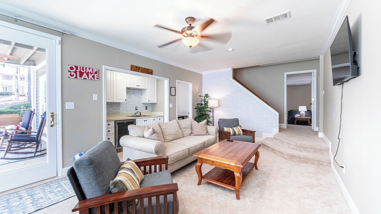 Photo of Livingroom in Greensboro