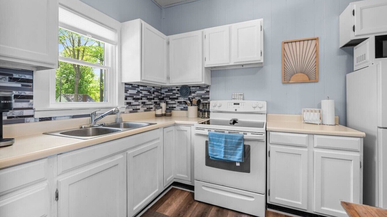 Photo of Kitchen in Crystal