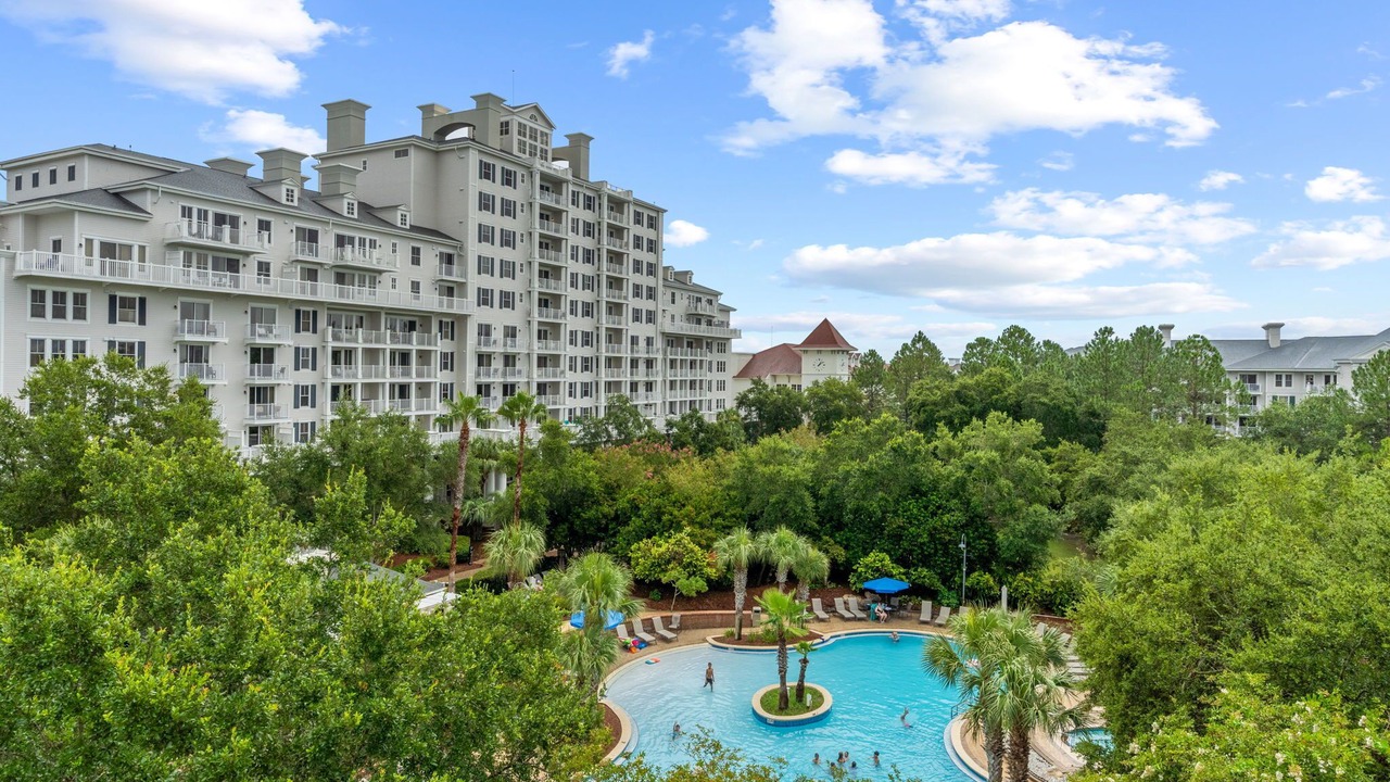 Photo of Outdoor in Baytowne Wharf