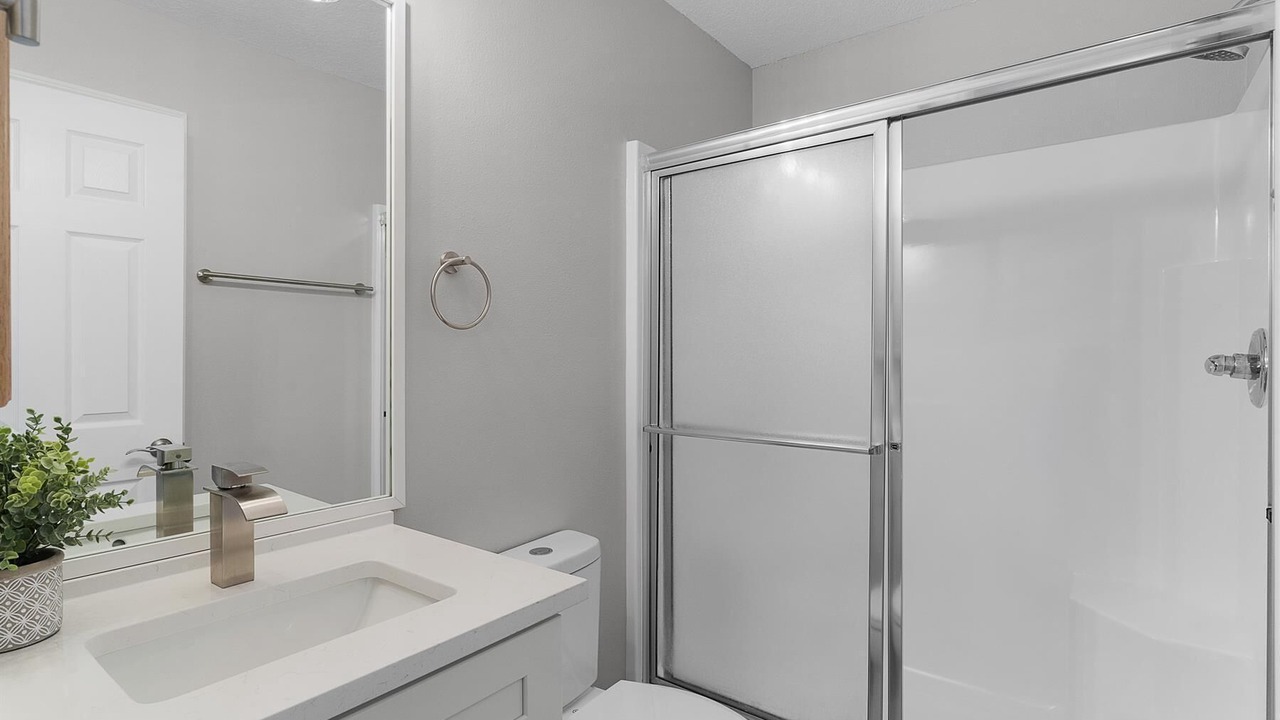 Photo of Bathroom in Alhambra