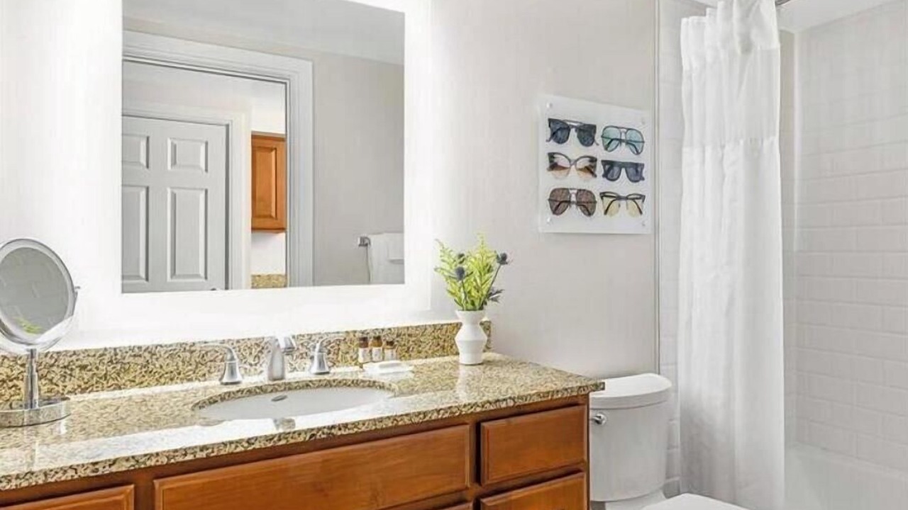 Photo of Bathroom in Williamsburg