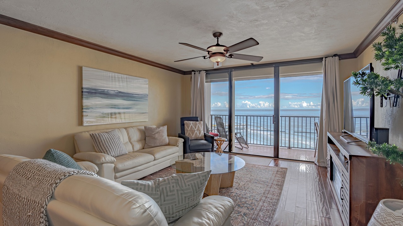 Photo of Livingroom in Daytona Beach Shores