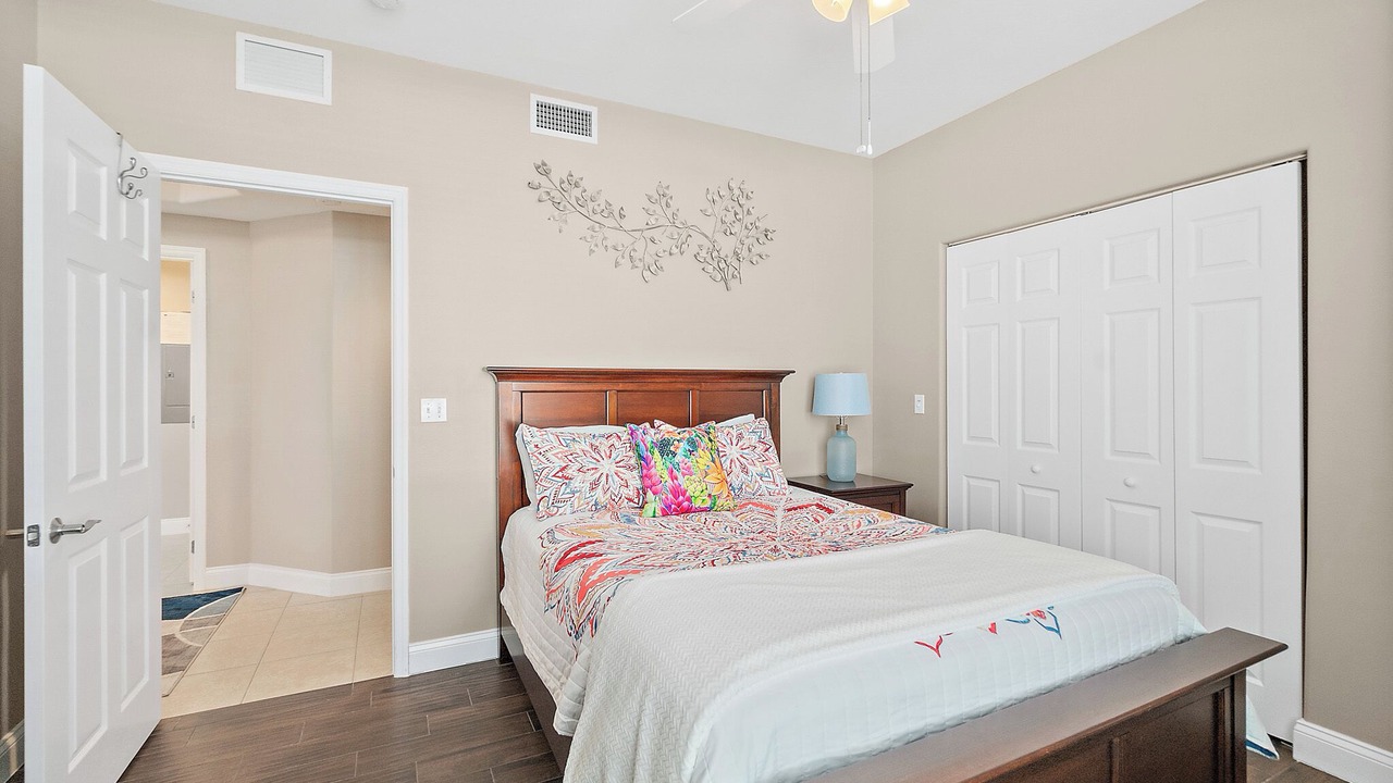 Photo of Bedroom in Daytona Beach Shores