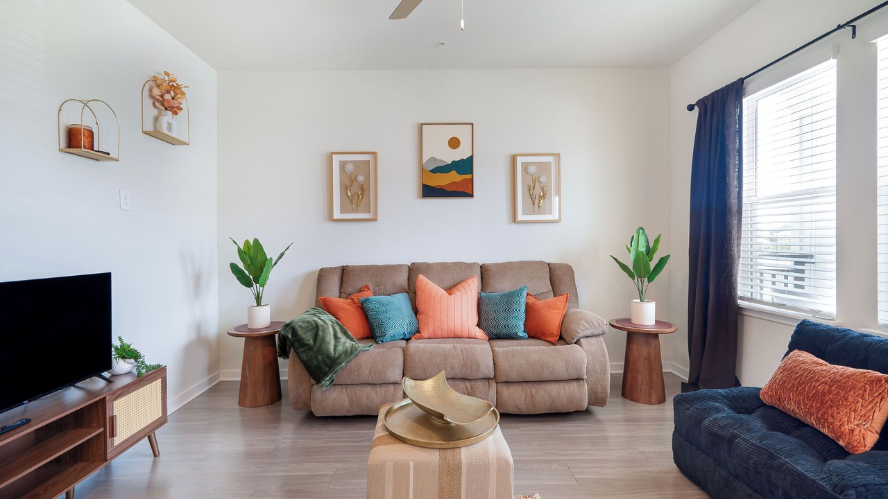 Photo of Livingroom in Davenport