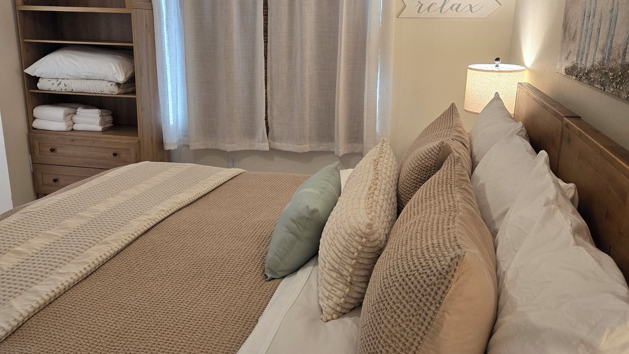 Photo of Bedroom in Panacea