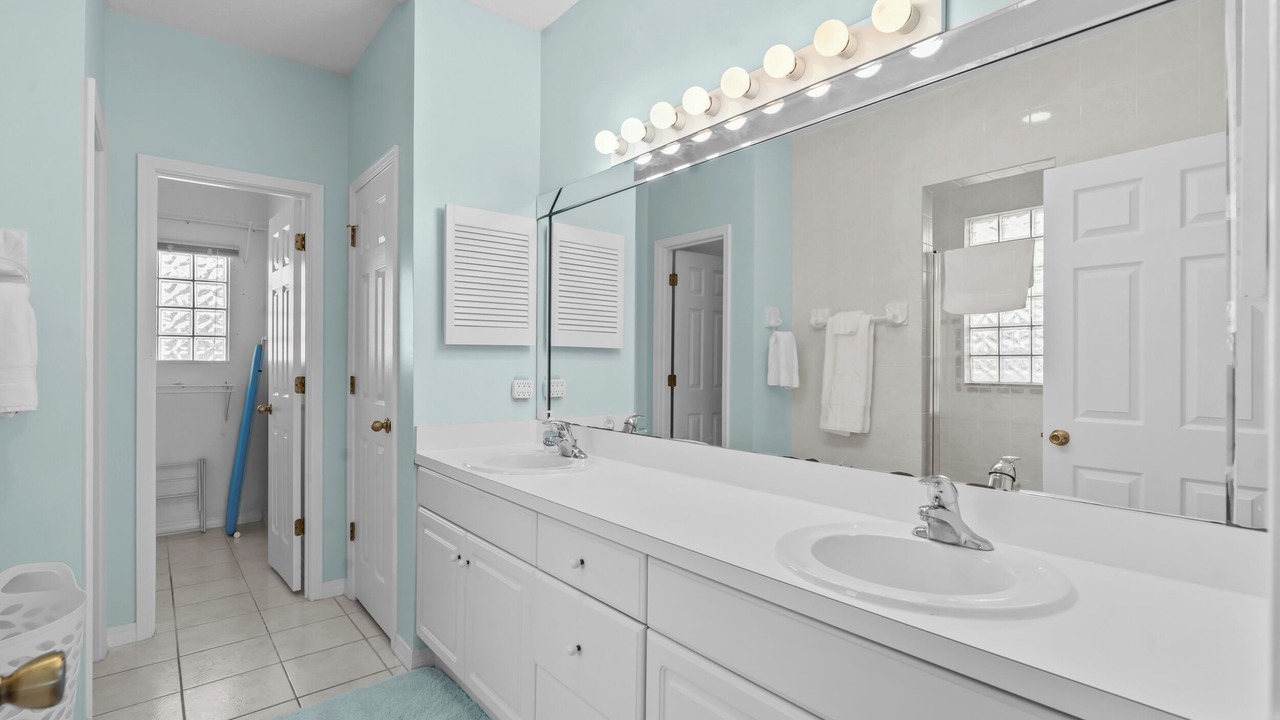 Photo of Bathroom in Seaview Park