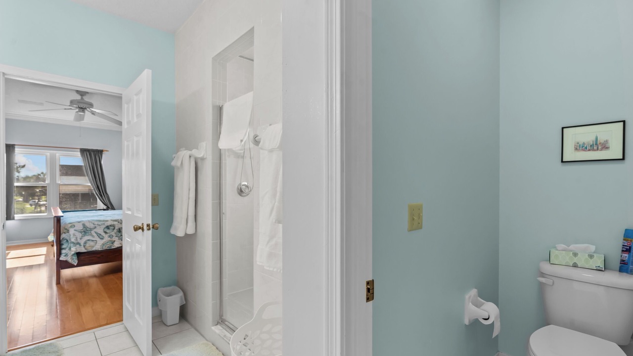 Photo of Bathroom in Seaview Park