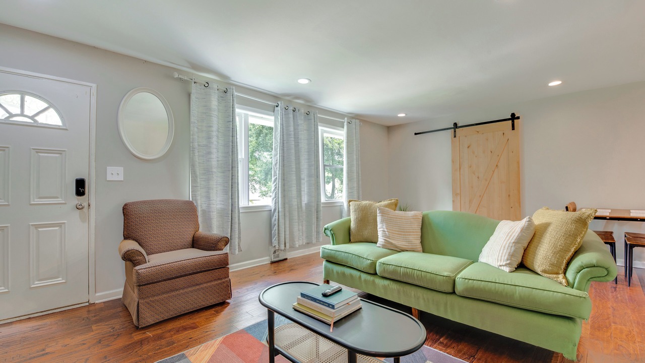 Photo of Bedroom in Gresham Park