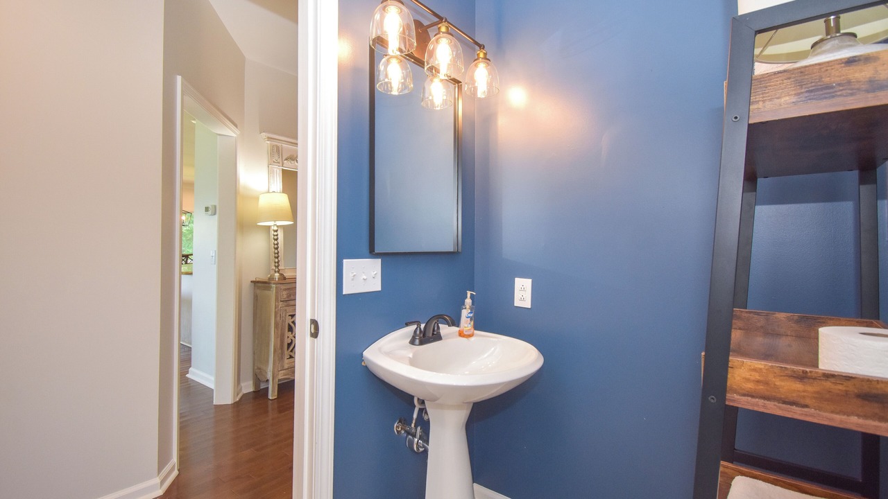 Photo of Bathroom in Dadeville