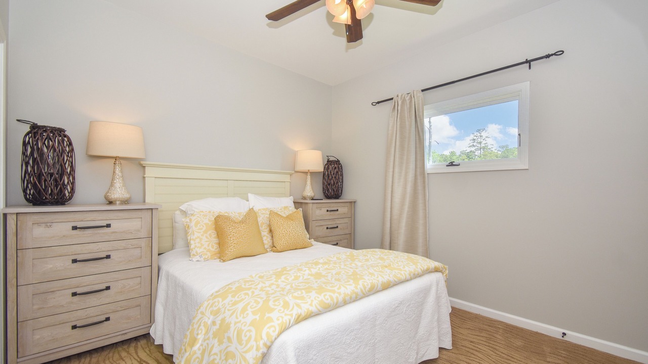 Photo of Bedroom in Dadeville