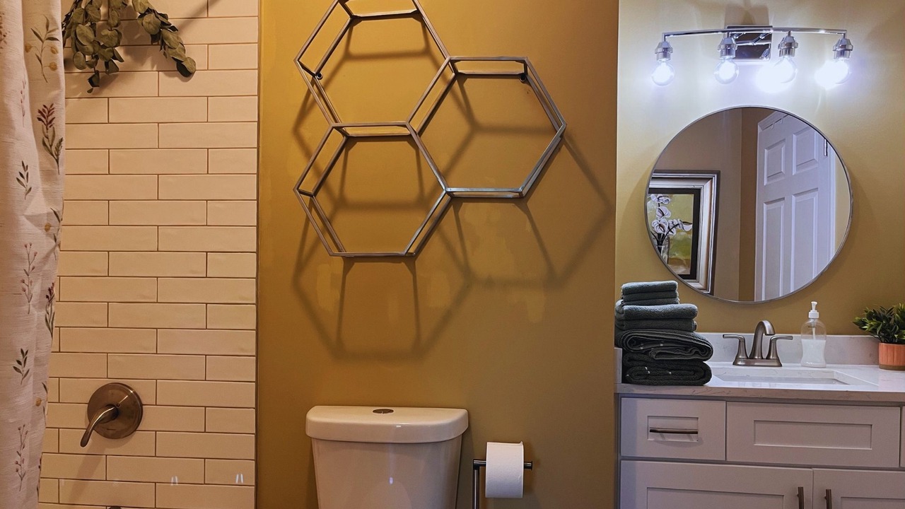 Photo of Bathroom in Oakhurst