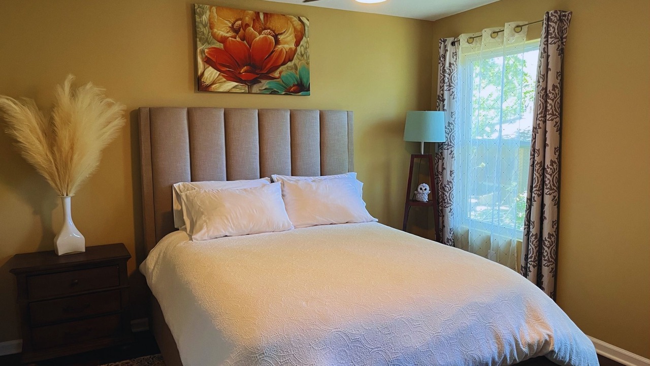 Photo of Bedroom in Oakhurst