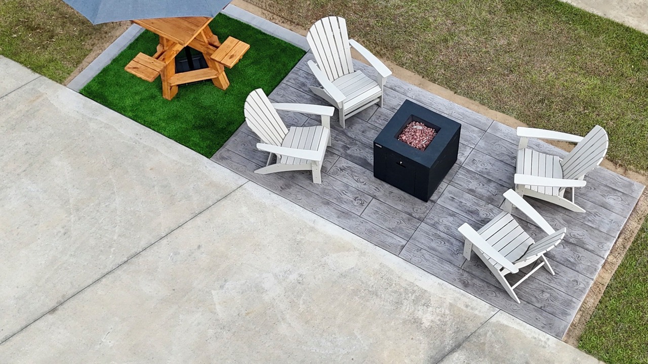 Photo of Patio Balcony in Oak