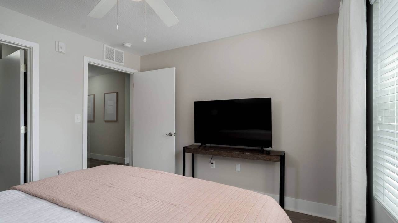 Photo of Bedroom in Tuscaloosa
