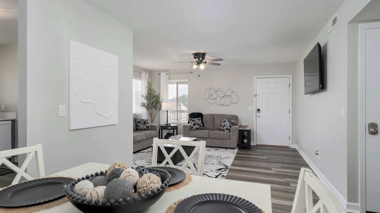 Photo of Livingroom in Northport