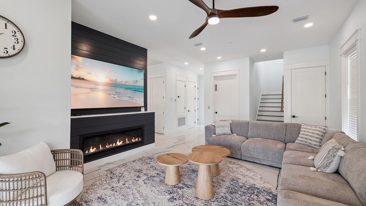 Photo of Livingroom in Tang-O-Mar