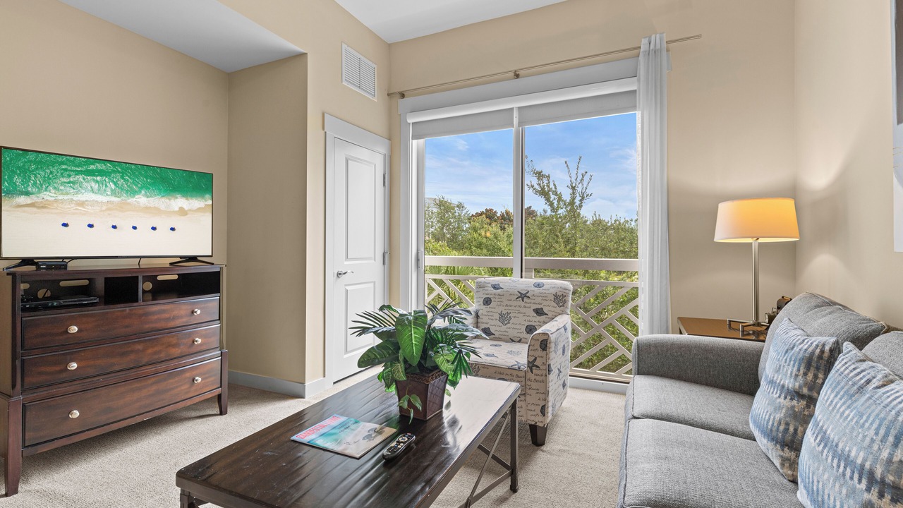 Photo of Livingroom in Baytowne Wharf