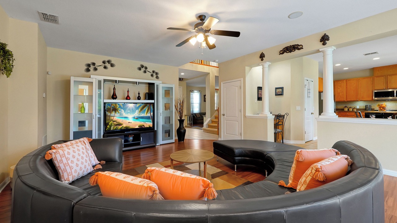 Photo of Livingroom in Plymouth