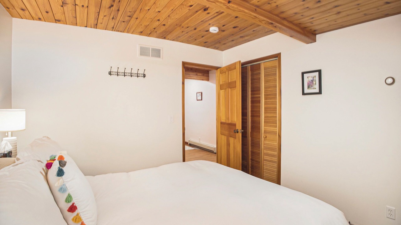 Photo of Bedroom in Manistee