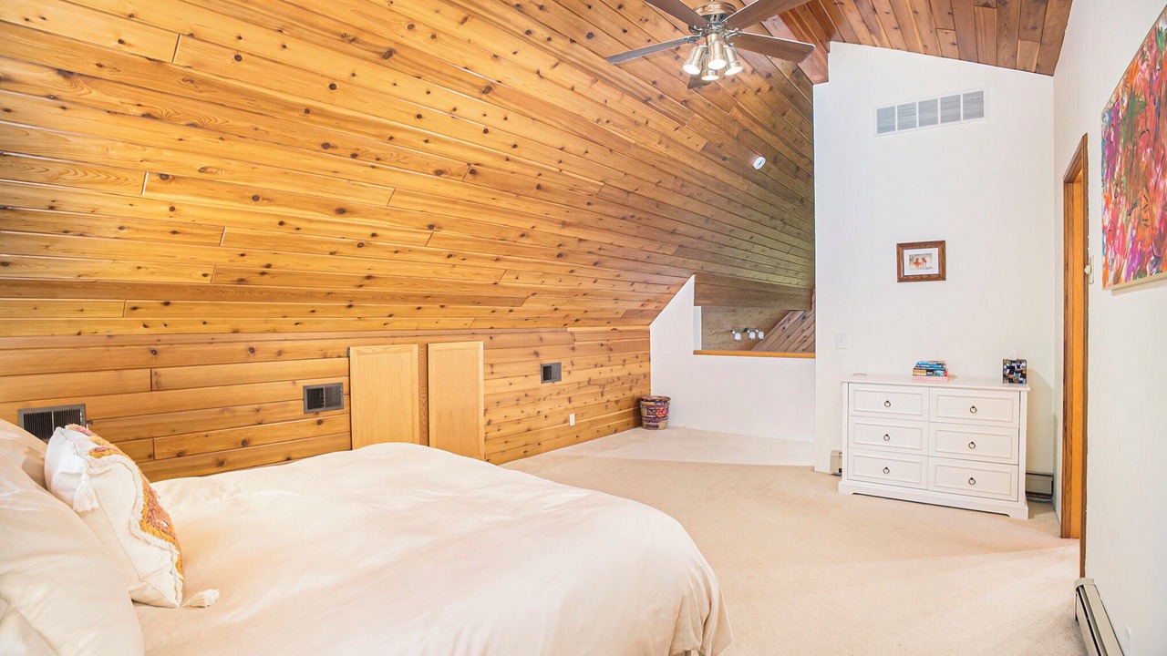 Photo of Bedroom in Manistee