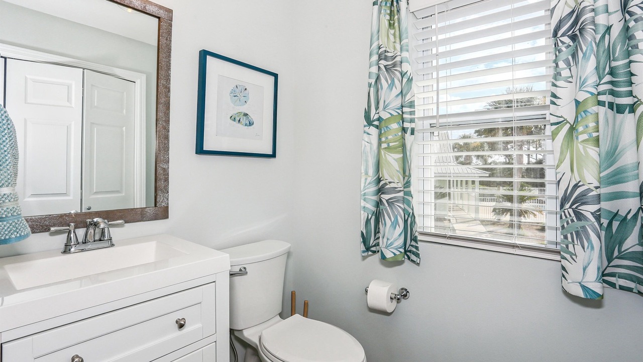 Photo of Bathroom in Innerarity Townhomes