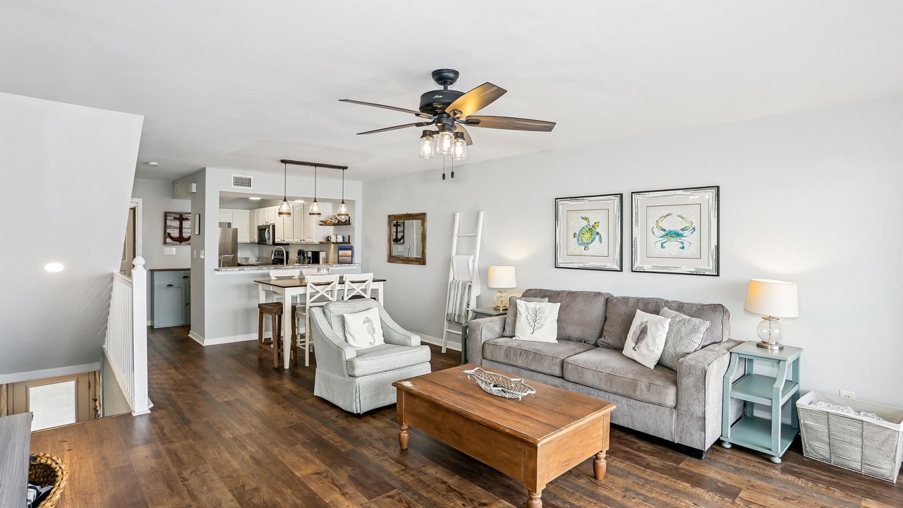 Photo of Livingroom in Innerarity Townhomes