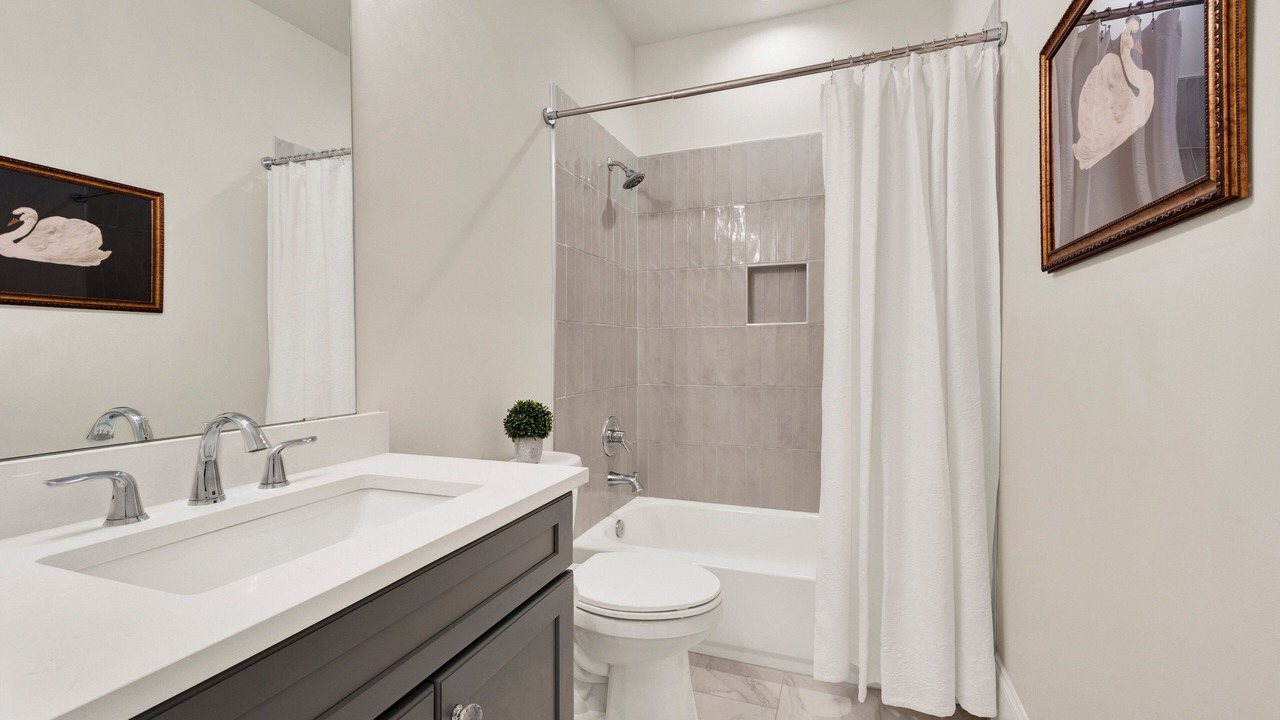Photo of Bathroom in Hitch Village - Fred Wessels Homes