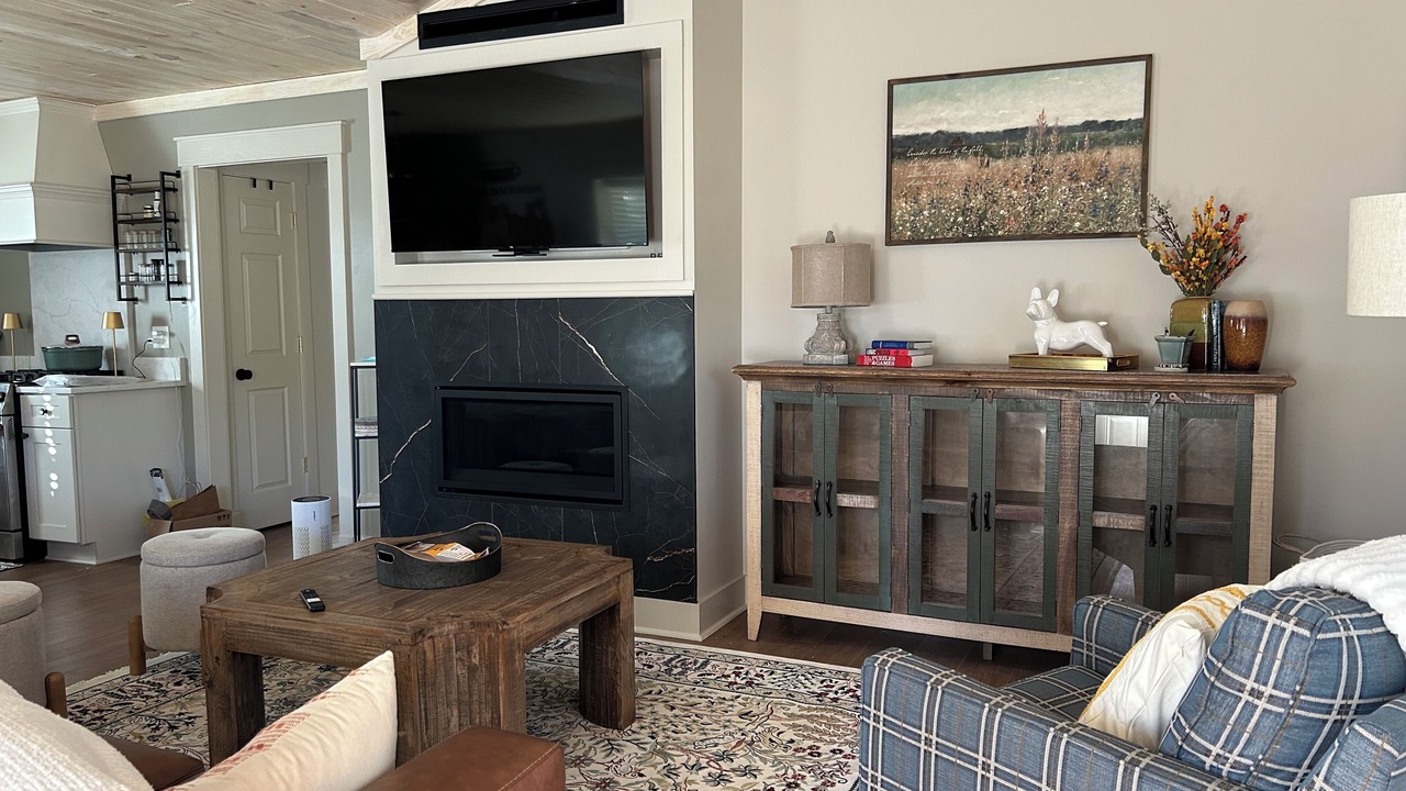 Photo of Livingroom in Starkville