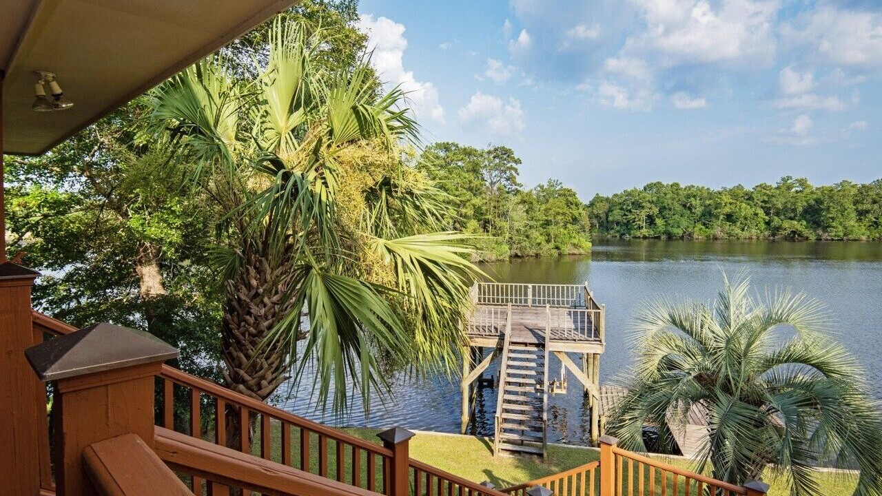 Photo of Outdoor in D'Iberville