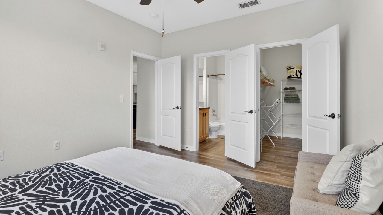 Photo of Bedroom in Oviedo