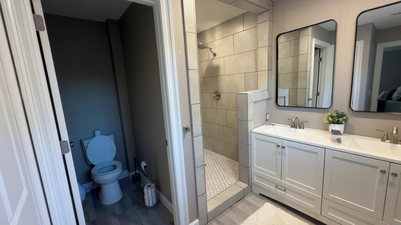 Photo of Bathroom in Elberta