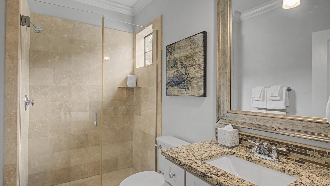Photo of Bathroom in Villa Lago