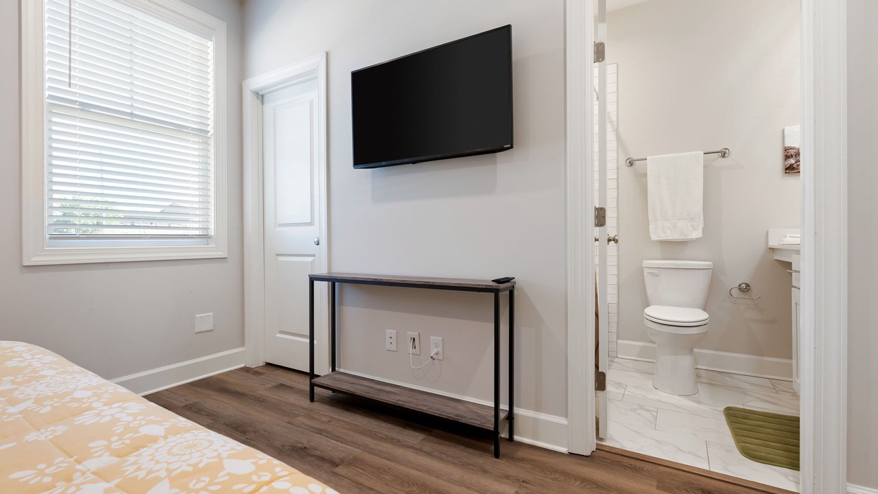 Photo of Bedroom in Tuscaloosa