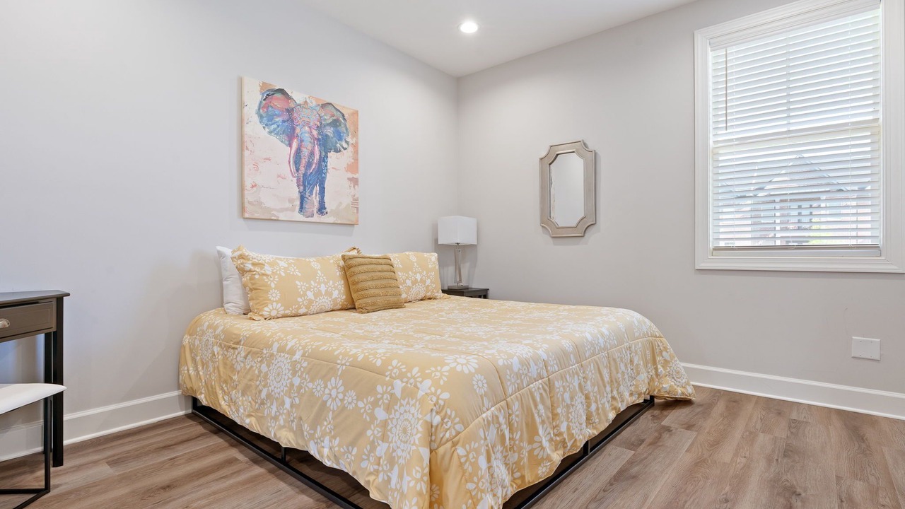 Photo of Bedroom in Tuscaloosa