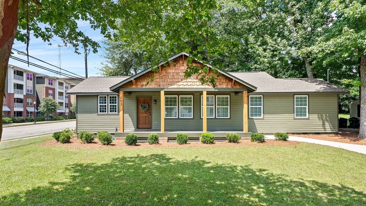 Photo of Outdoor in Auburn
