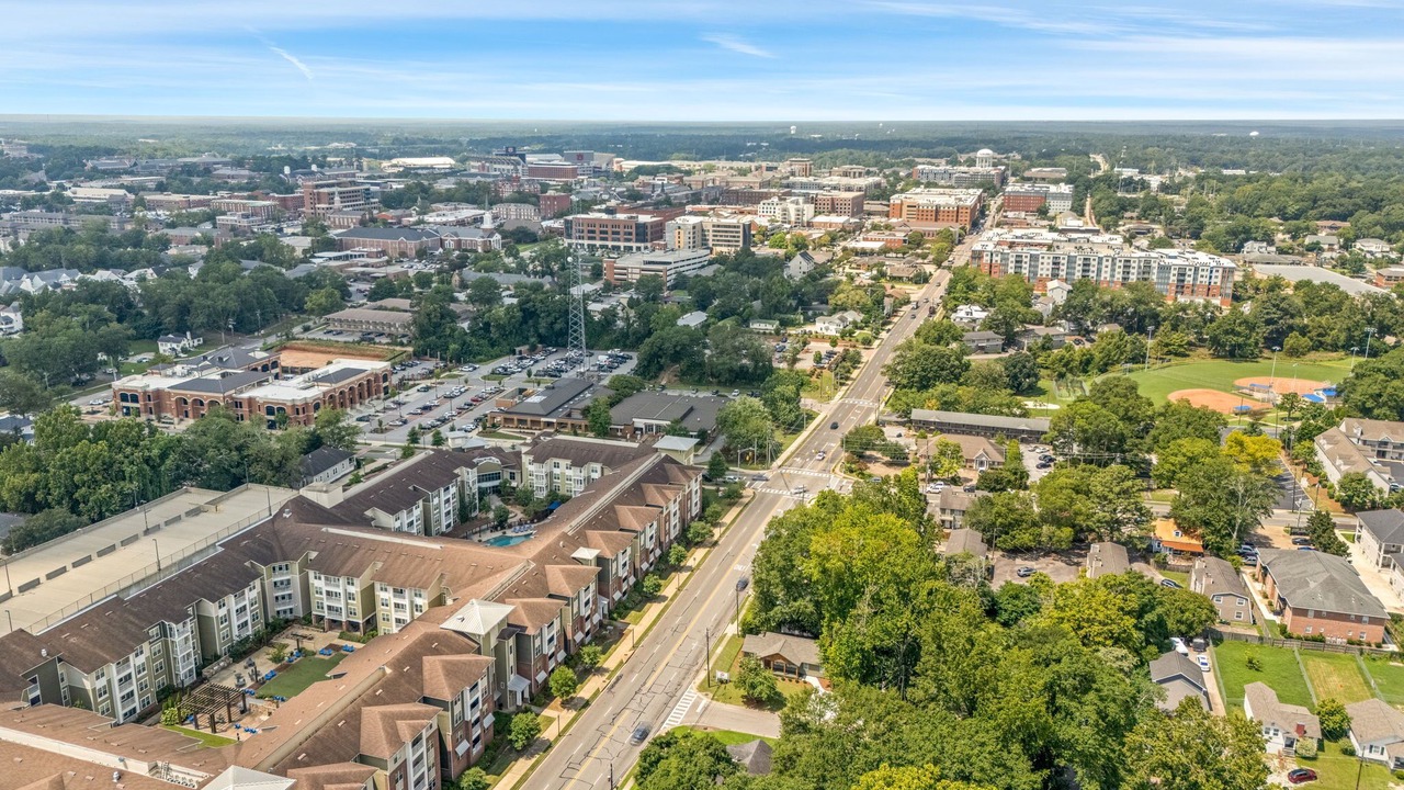 Photo of Outdoor in Auburn
