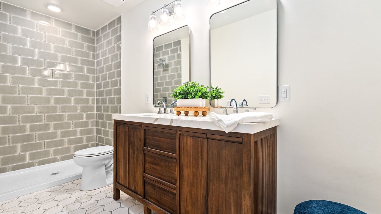 Photo of Bathroom in Auburn